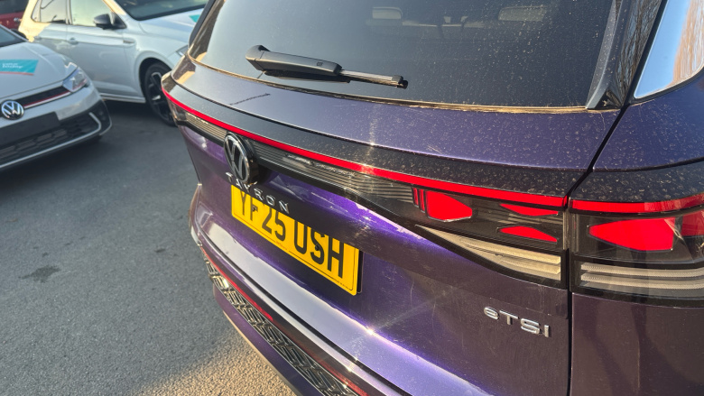 Volkswagen Tayron 1.5 eTSI R-Line 5dr DSG7 [7 Seat] Petrol Estate